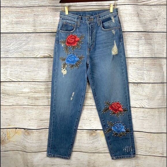 CARMAR  High Waisted Distressed Embroidered Studded Boyfriend Jeans Size 26 - Picture 3 of 15
